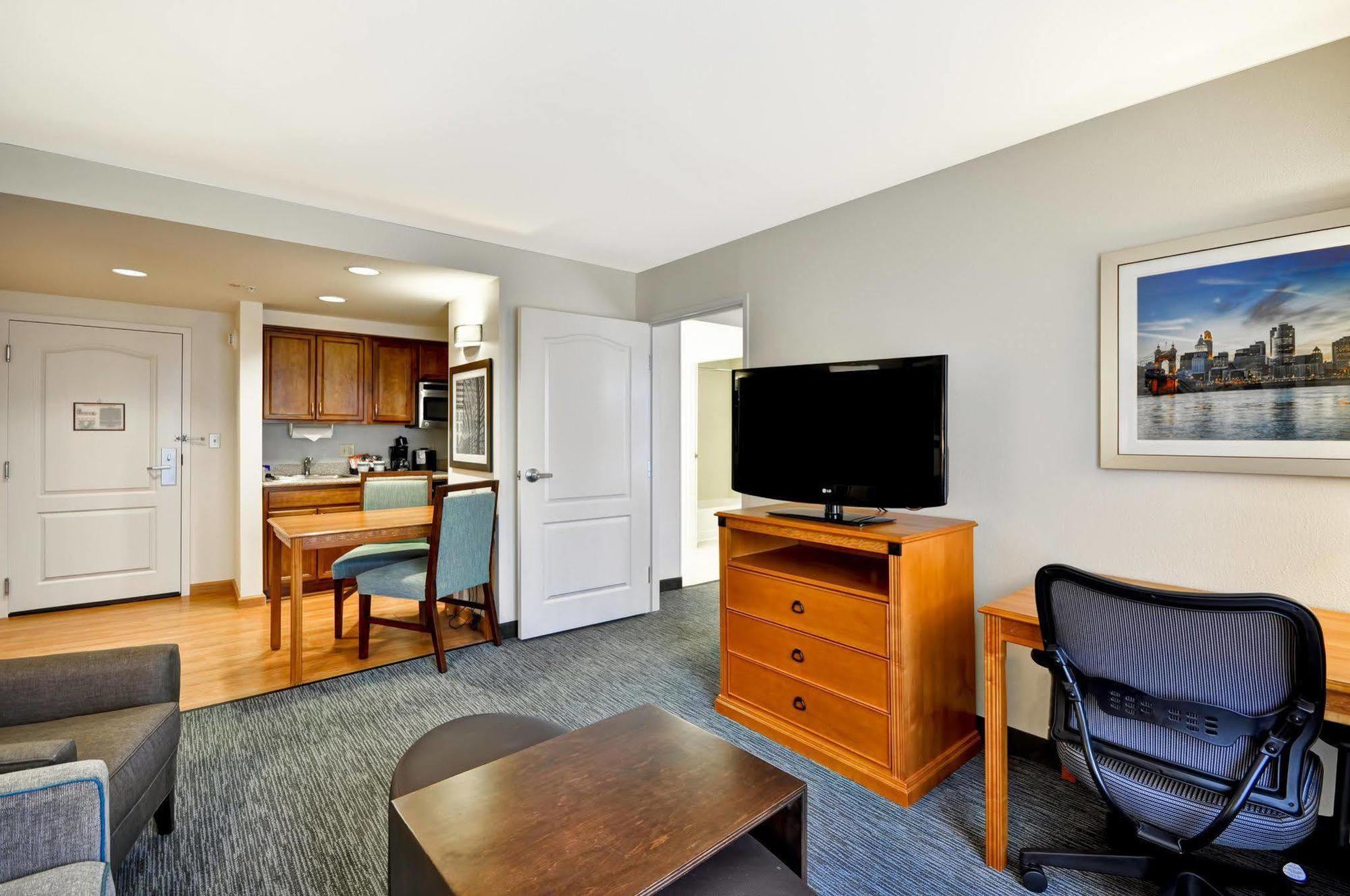 Homewood Suites by Hilton Cincinnati-Milford Buitenkant foto
